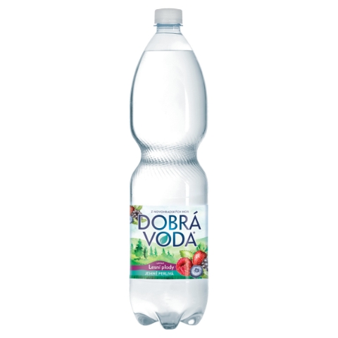 Dobrá voda Jemně perlivá s příchutí lesní plody 1,5l
