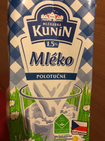 Kunín Trvanlivé mléko polotučné  1,5% 1l
