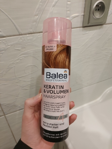 Balea Professional 
Lak na objem vlasů s keratínem, 250 ml