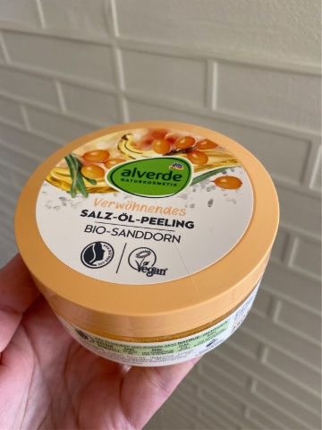 alverde NATURKOSMETIK 
olejový peeling se solí, 250 g