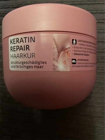 Balea Professional 
Kúra na suché vlasy Keratin Repair, 300 ml