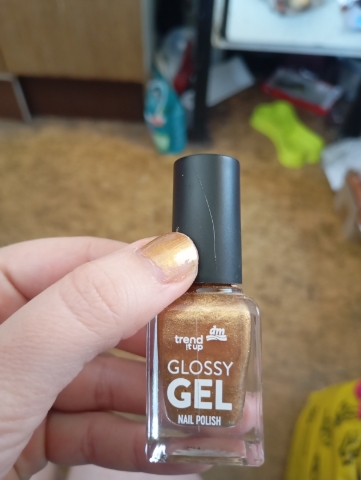 trend !t up zlatý lak na nehty 250 Gold, 11 ml