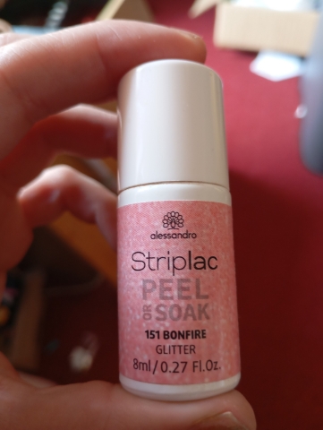 Alessandro International StripLac Peel or Soak 8 ml - 151 Bonfire Glitter