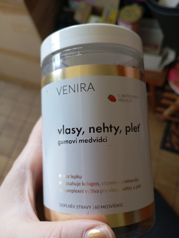 
Venira Vlasy, nehty a pleť jahoda gumoví medvídci 60 ks 