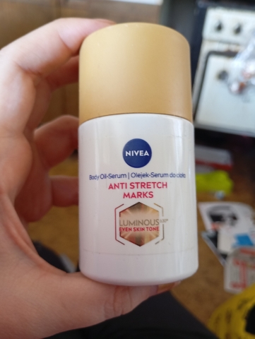 Nivea Luminous 630 Anti Stretch Marks tělové olejové sérum proti striím 100 ml