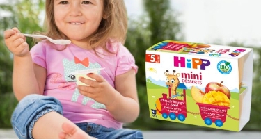 Svačinka, která jede! Testujeme minidezerty HiPP, co baví i učí