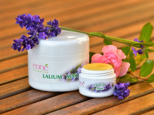 Mast LALIUM od Eoné, levandulové pohlazení pro citlivý dětský zadeček i ochranu před mrazem