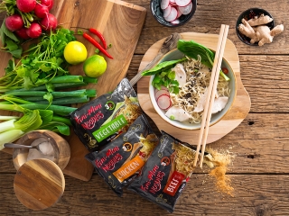 Když máte hlad, ale na vaření není čas. Otestujte 5 příchutí Fini-Mini Noodles 🍜
